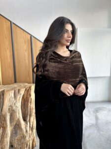 ⁦Brown scarf⁩ - الصورة ⁦3⁩