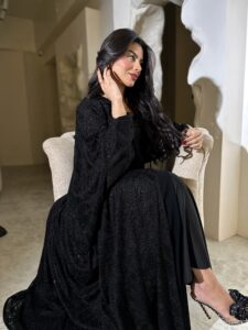 ⁦Lace & Glitters⁩ - الصورة ⁦2⁩