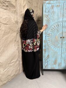 ⁦Maroon Spring⁩ - الصورة ⁦3⁩