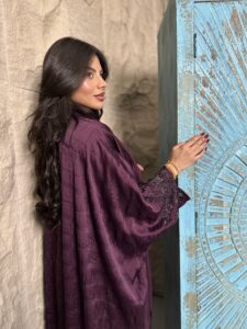 ⁦Burgundy Silk⁩ - الصورة ⁦2⁩