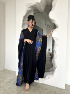 ⁦Electric Blue⁩ - الصورة ⁦5⁩