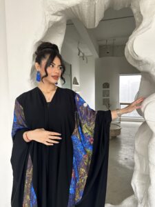 ⁦Electric Blue⁩ - الصورة ⁦3⁩