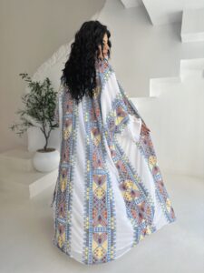 ⁦White Sado Besht⁩ - الصورة ⁦2⁩