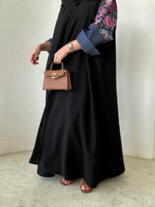 ⁦Denim Flowers⁩ - الصورة ⁦2⁩