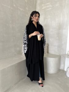 ⁦Dark waves⁩ - الصورة ⁦3⁩