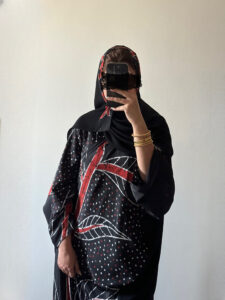 Blk - B4