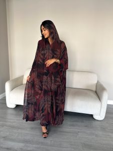 ⁦Burnt Maroon⁩ - الصورة ⁦4⁩