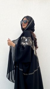 ⁦Nude Lines Bisht⁩ - الصورة ⁦3⁩