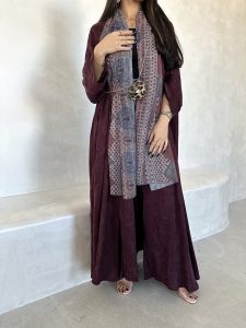 ⁦Glossy Maroon⁩ - الصورة ⁦2⁩